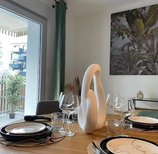 T3 Moderne - Proche Tram - Parking Privé *