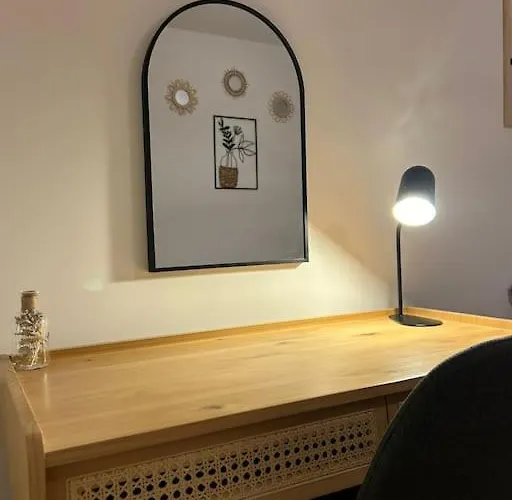 Apartament T3 Moderne - Proche Tram - Parking Prive *