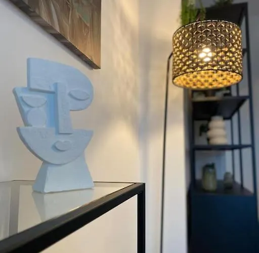 T3 Moderne - Proche Tram - Parking Privé * Angers